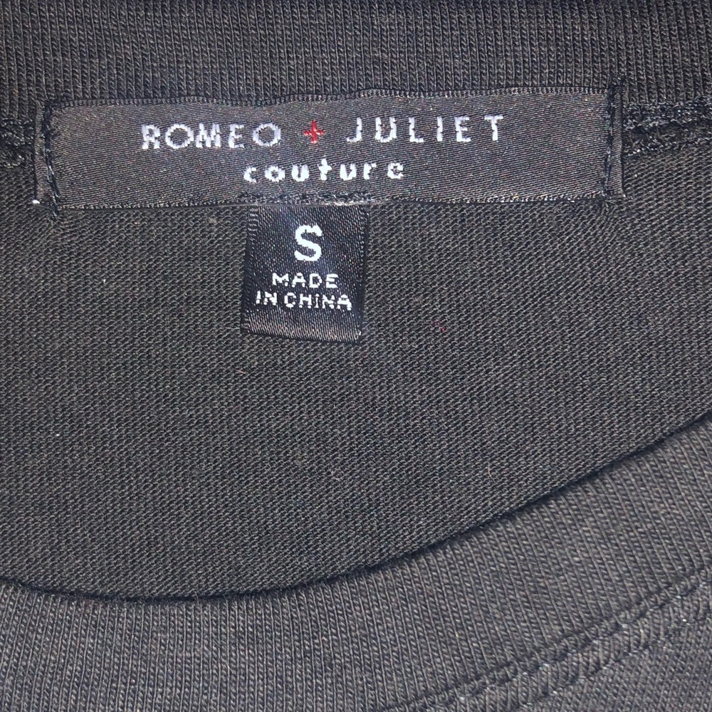 Holographic Crew Neck Black Shirt - Picture 4 of 5